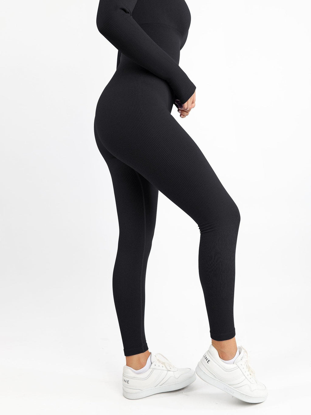 SÖMLÖS SLIMMING JUMPSUIT – INBYGGD SHAPEWEAR OCH BH-STÖD